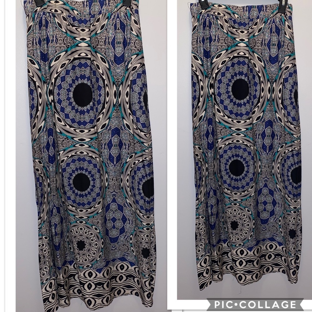 Renee C Printed Maxi Skirt